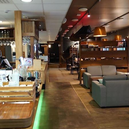 Hotel Guossi Karigasniemi Bagian luar foto